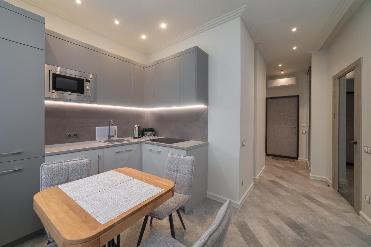 Wowell Apartments Odessa Extérieur photo
