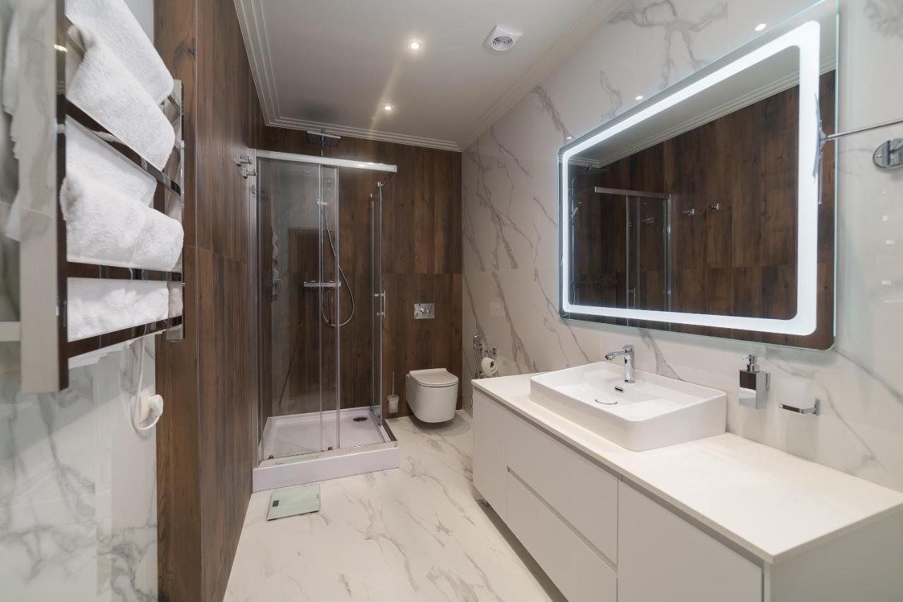 Wowell Apartments Odessa Extérieur photo